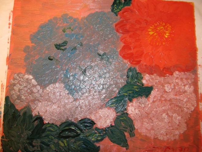 Картина Красная хризантема, гортензия и голубая сирень. В розовых тонах